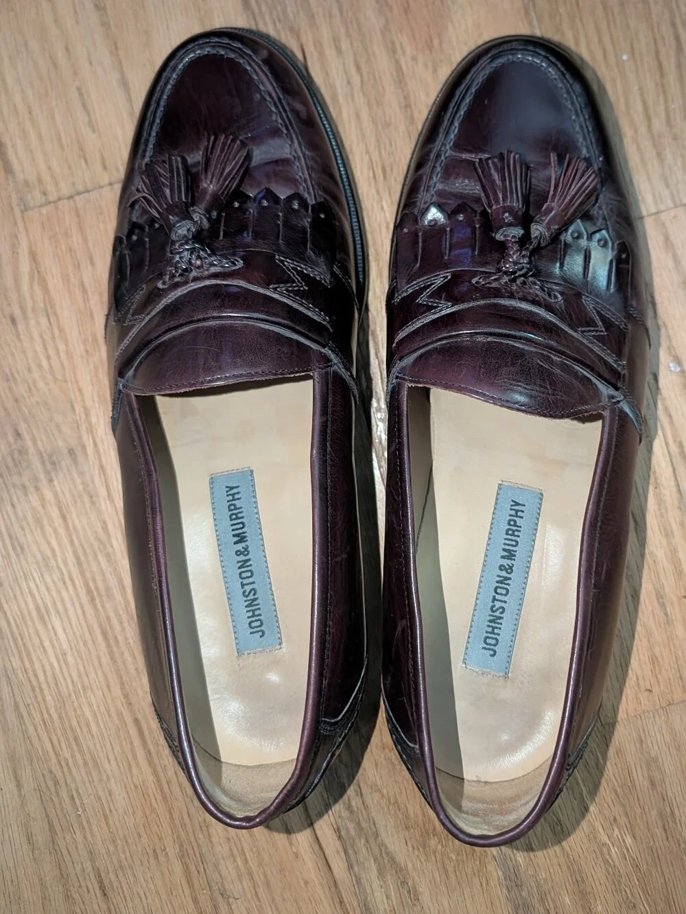 vintage 1977 johnston & murphy men’s 8.5m burgundy leather tassel kiltie loafers